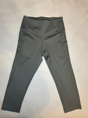 Brooks Women's Gray Cropped Running Leggings Small Perforated Pocket Active